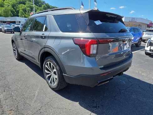 New 2026 Ford Explorer ST-Line AWD/4WD image 5