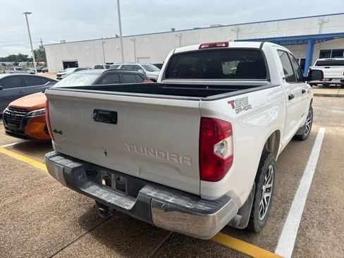 Used 2019 Toyota Tundra SR5 w/ SR5 Upgrade Package AWD/4WD image 7