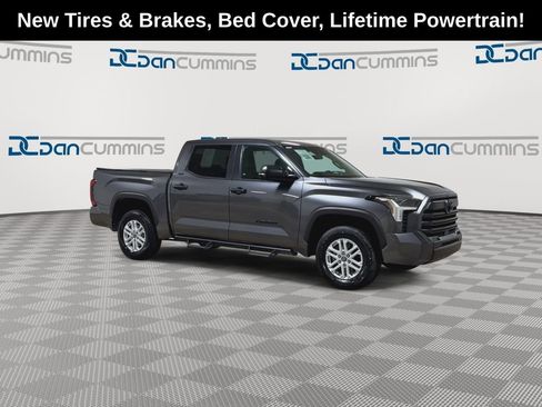 Used 2024 Toyota Tundra SR5 w/ SR5 Convenience Package AWD/4WD image 2
