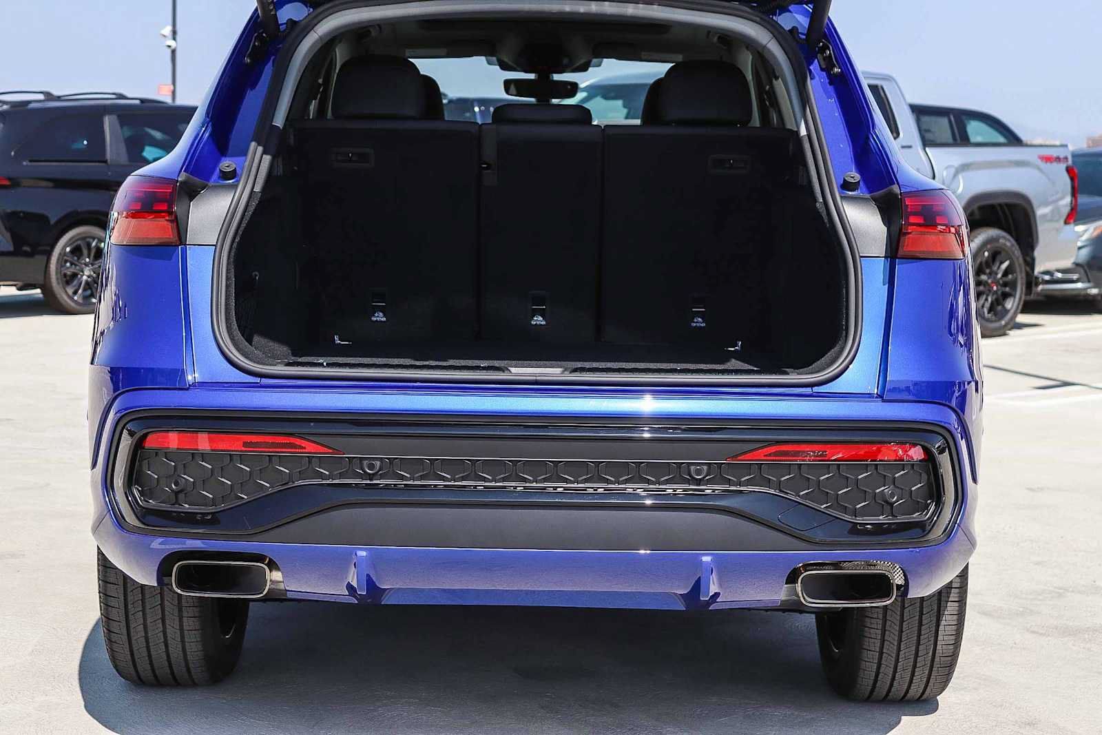 New 2026 Audi Q5 Premium AWD/4WD image 36