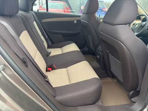 Used 2012 Chevrolet Malibu LT w/ Power Convenience Package image 18