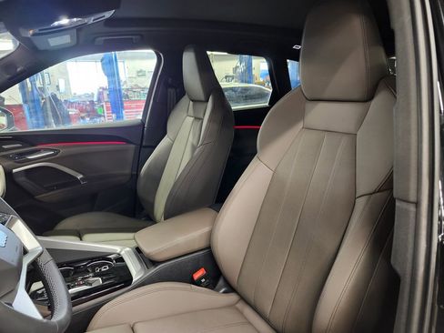 New 2025 Audi Q5 2.0T Premium Plus image 12