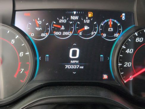 Used 2018 Chevrolet Camaro SS RWD image 13