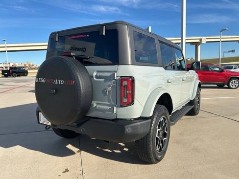Used 2022 Ford Bronco Outer Banks image 13
