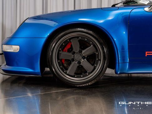 Used 1995 Porsche 911 Carrera image 20