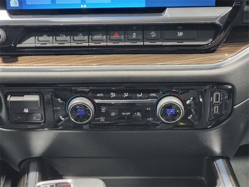 Certified 2024 Chevrolet Silverado 1500 LT Trail Boss w/ LT Trail Boss Premium Package image 19