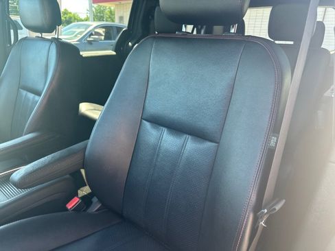 Used 2019 Dodge Grand Caravan GT FWD image 20