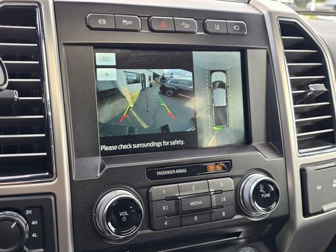 Used 2018 Ford F350 Platinum w/ Platinum Ultimate Package AWD/4WD image 20