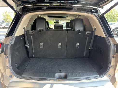 Used 2023 Nissan Pathfinder Platinum w/ Cargo Package FWD image 16