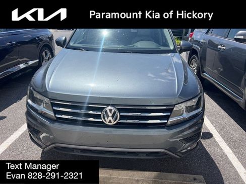 Used 2021 Volkswagen Tiguan SEL AWD/4WD image 3