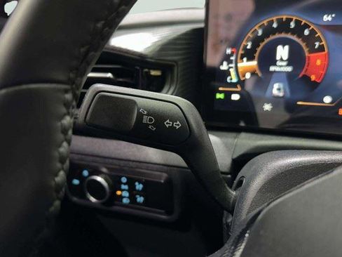 Used 2024 Ford Mustang GT RWD image 30