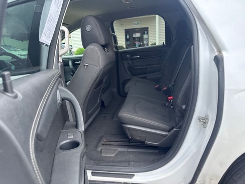 Used 2016 GMC Acadia SLE AWD/4WD image 10