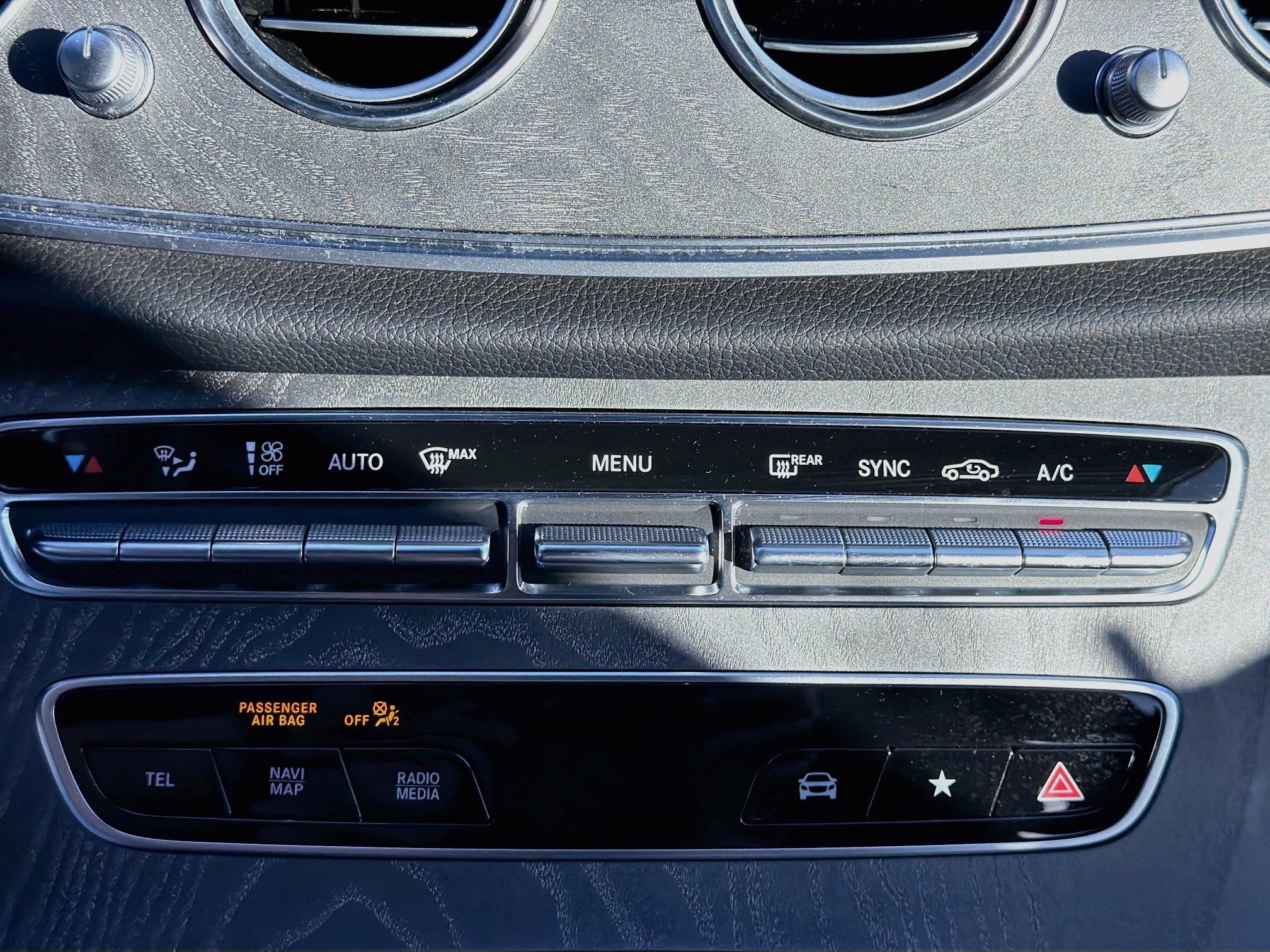 Used 2021 Mercedes-Benz E 450 4MATIC Sedan image 34