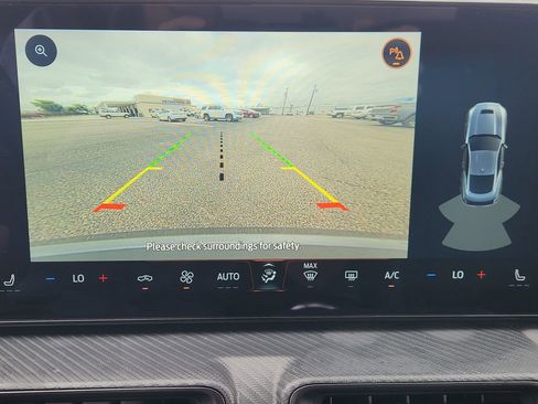 Used 2024 Ford Mustang Coupe image 17