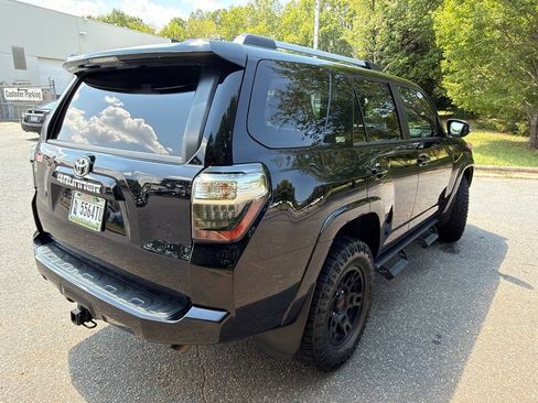 Used 2021 Toyota 4Runner SR5 Premium AWD/4WD image 16