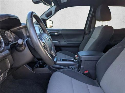 Used 2023 Toyota Tacoma TRD Sport image 15