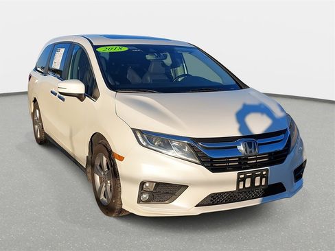 Used 2018 Honda Odyssey EX-L image 3
