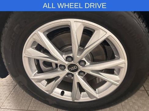 Used 2025 Audi Q3 2.0T Premium w/ Convenience Package image 7