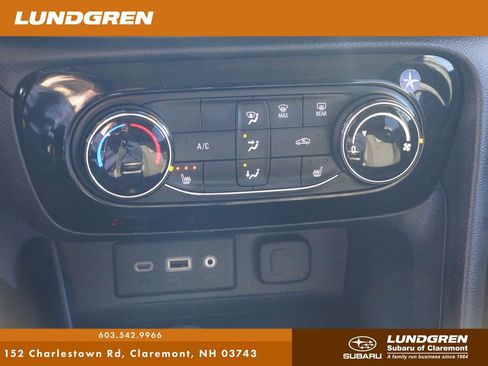 Used 2021 Buick Encore GX Preferred w/ Cold Weather Comfort Package image 22