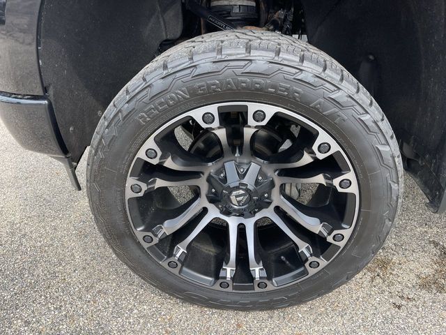 Used 2022 Chevrolet Silverado 1500 RST AWD/4WD image 10