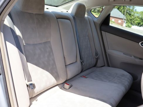 Used 2013 Nissan Sentra SV w/ Electronics Pkg FWD image 18