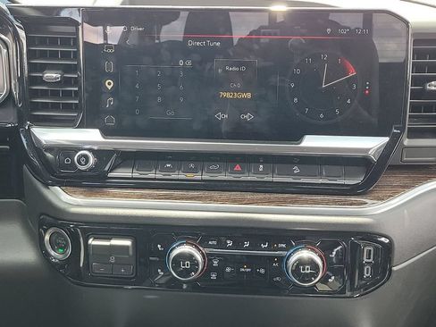 Certified 2025 GMC Sierra 1500 Elevation AWD/4WD image 13