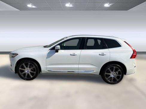 Used 2019 Volvo XC60 T5 Inscription w/ Protection Package FWD image 2