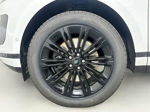 Used 2026 Land Rover Range Rover Evoque S AWD/4WD image 31