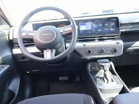New 2026 Hyundai Kona SE FWD image 21
