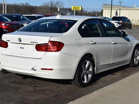 Used 2014 BMW 328i xDrive Sedan AWD/4WD image 11