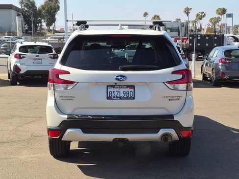 Used 2020 Subaru Forester Touring w/ Popular Package #2 AWD/4WD image 3