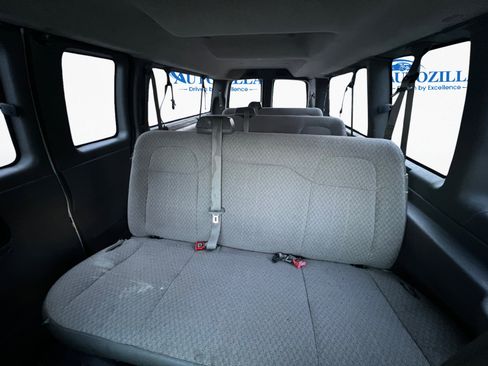 Used 2016 Chevrolet Express 3500 LT w/ LT Preferred Equipment Group image 10