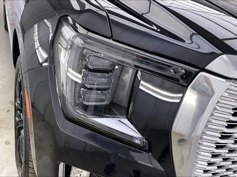 Certified 2023 GMC Yukon Denali AWD/4WD image 26