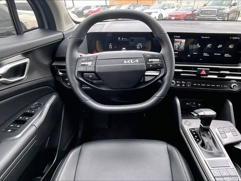 Certified 2026 Kia Sportage EX image 6