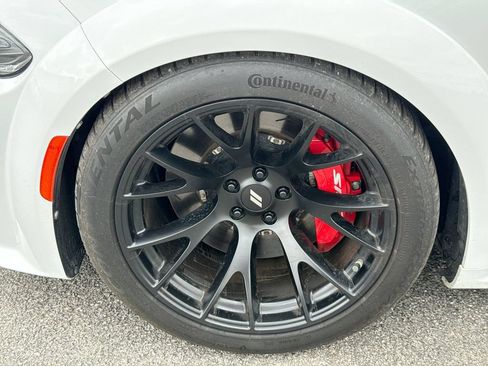 Used 2022 Dodge Charger Scat Pack RWD image 10
