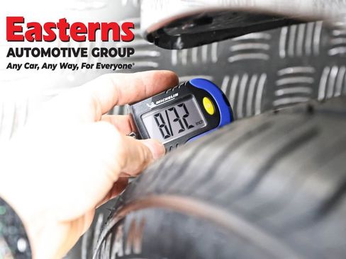 Used 2023 Tesla Model 3 Standard Range image 22