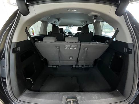 Used 2020 Honda Odyssey EX image 24