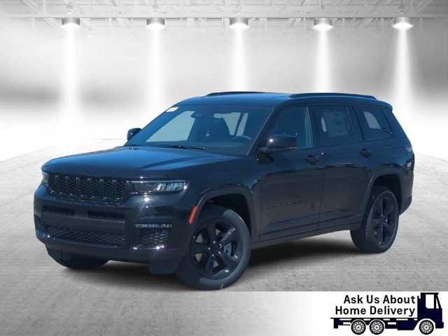 Certified 2025 Jeep Grand Cherokee L Limited w/ Black Appearance Package AWD/4WD image 1
