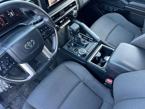 Used 2025 Toyota 4Runner SR5 image 10