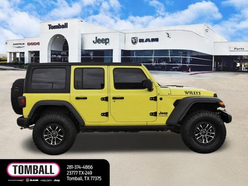 Used 2024 Jeep Wrangler Unlimited Sport AWD/4WD image 8
