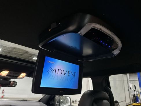 Used 2017 Dodge Durango R/T w/ Trailer Tow Group IV AWD/4WD image 36