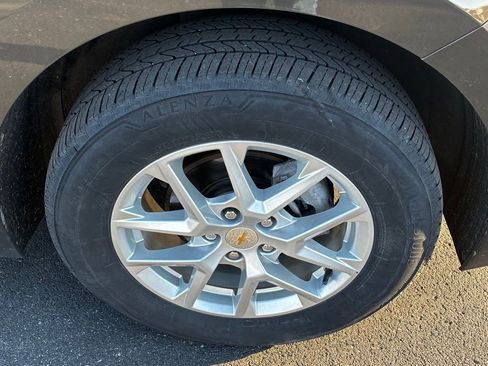 Used 2024 Chevrolet Equinox LT image 12