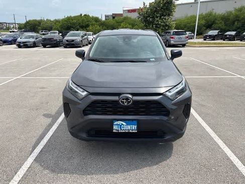 Used 2024 Toyota RAV4 LE FWD image 8