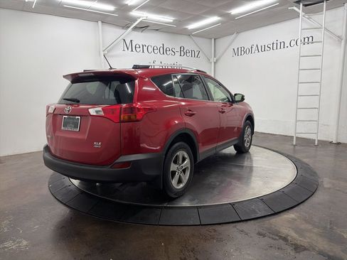 Used 2015 Toyota RAV4 XLE AWD/4WD image 6