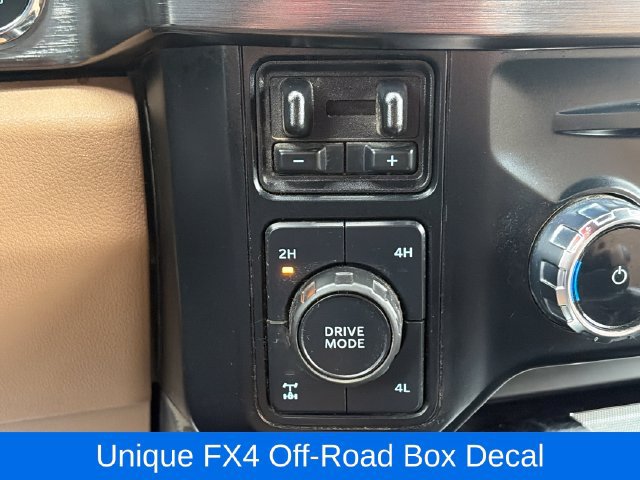 Used 2024 Ford F350 Lariat w/ Chrome Package AWD/4WD image 23