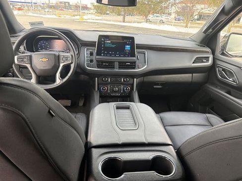 Used 2024 Chevrolet Tahoe LT w/ Luxury Package image 20