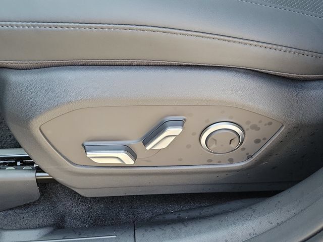 New 2027 Hyundai Santa Fe SEL FWD image 19