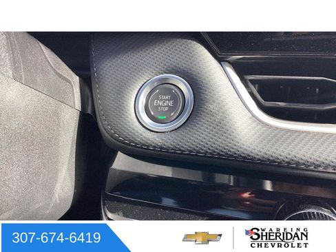 Used 2025 Chevrolet Equinox LT image 17