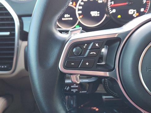 Used 2023 Porsche Cayenne GTS image 28
