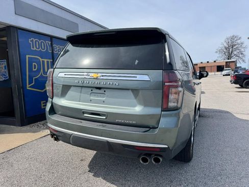 Used 2023 Chevrolet Suburban Premier image 9